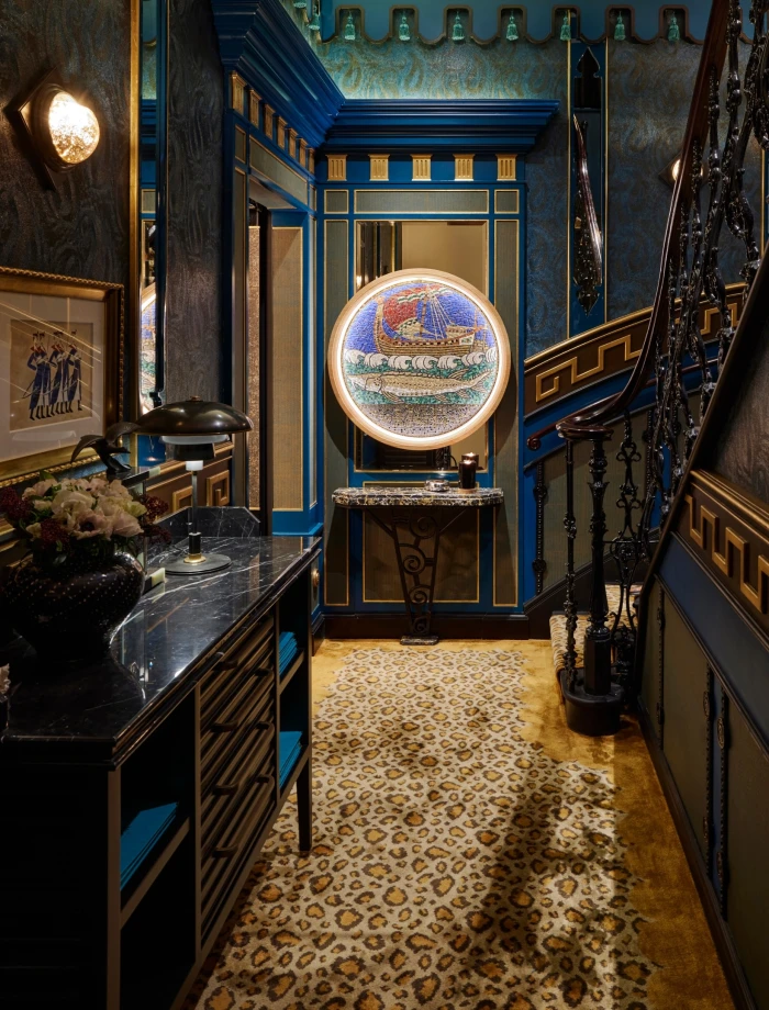 Caviar Kaspia Private Club in Mayfair Left Image 1