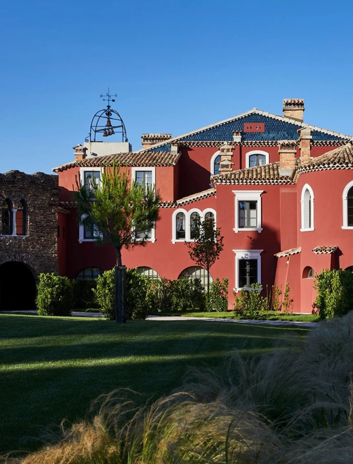 Architecture for Château Saint-Maur House of the Vineyard Left Image 1